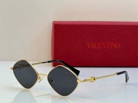 Picture of Valentino Sunglasses _SKUfw55480495fw